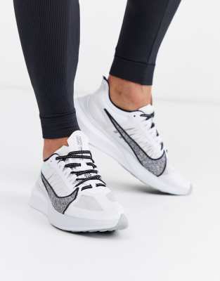 nike gravity zoom white