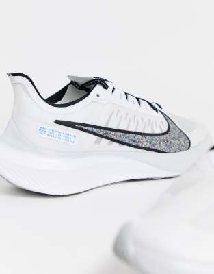 Nike zoom cheap gravity intersport