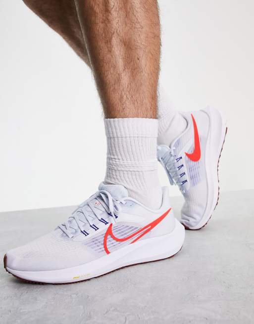 boekje Entertainment heks Nike Running Zoom Pegasus 39 sneakers in white | ASOS