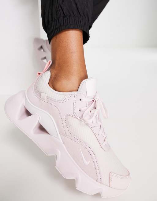 Nike Ryz 365 2 sneakers in light pink | ASOS