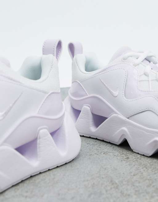 Nike Ryz 365 Baskets Blanc et lilas