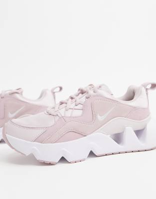 nike blush pink sneakers