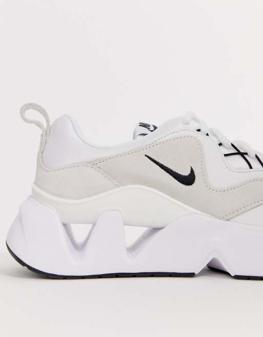 Nike - Ryz 365 - Sneakers bianche, 3 di 4