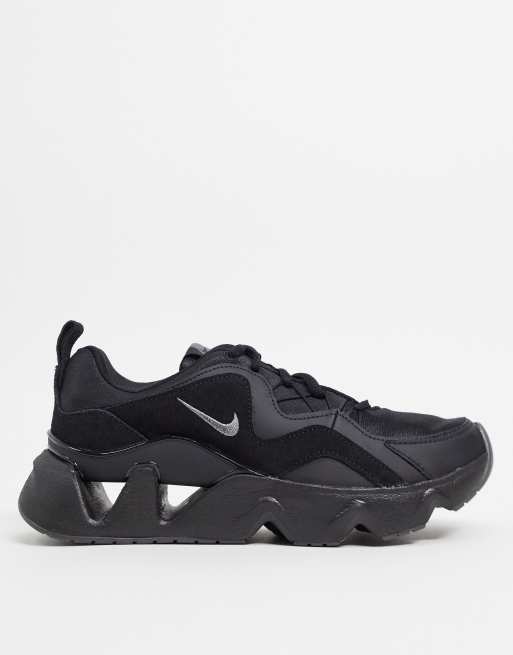 nike black ryz 365 sneakers