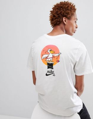 Nike SB - 912350-100 - T-shirt bianca con stampa di pellicano sul retro |  ASOS