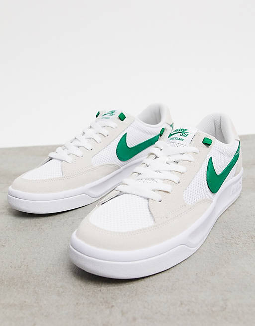 سرير مولود Nike SB Adversary trainers in white/green سرير مولود