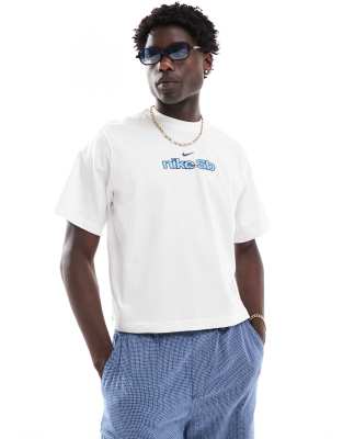 Nike SB Nike SB boxy graphic t-shirt in white