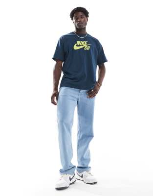 Nike SB Nike SB central logo t-shirt in navy