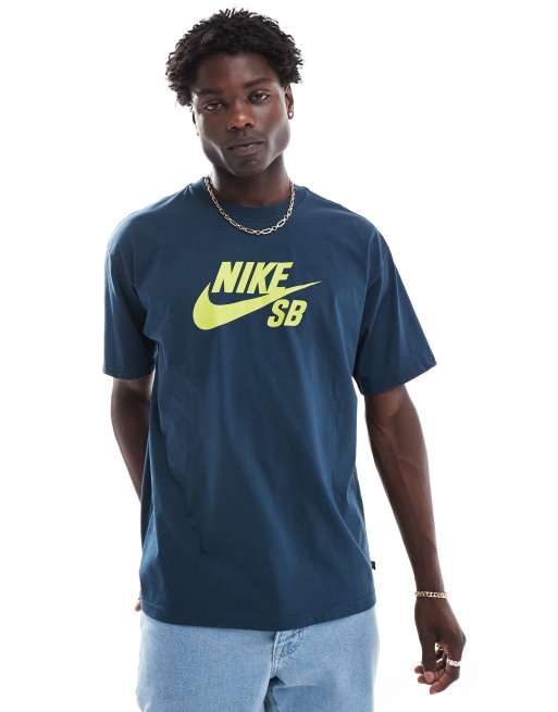 Nike SB central logo t shirt in navy