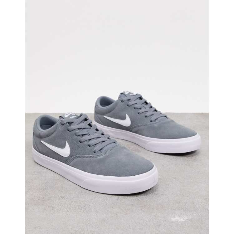 Nike SB Charge Baskets en daim Gris blanc cass ASOS