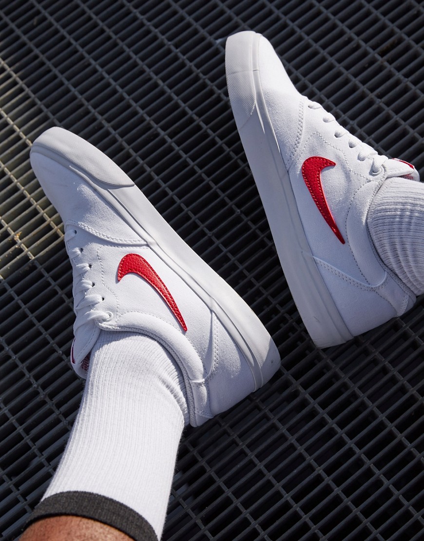 Nike SB Charge Canvas trainers in white