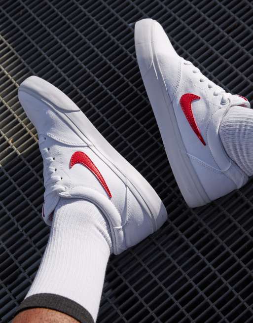 Nike sb best sale trainers white