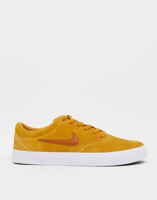 Nike SB Charge Suede trainers in 