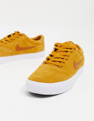 nike sb suede trainers