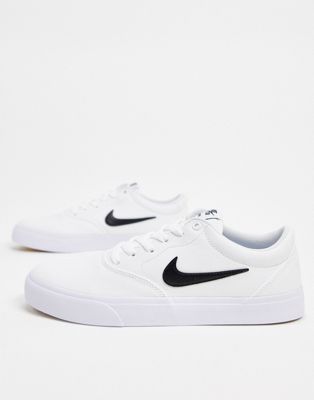 Nike SB – Charge – Weiße Canvas-Sneaker