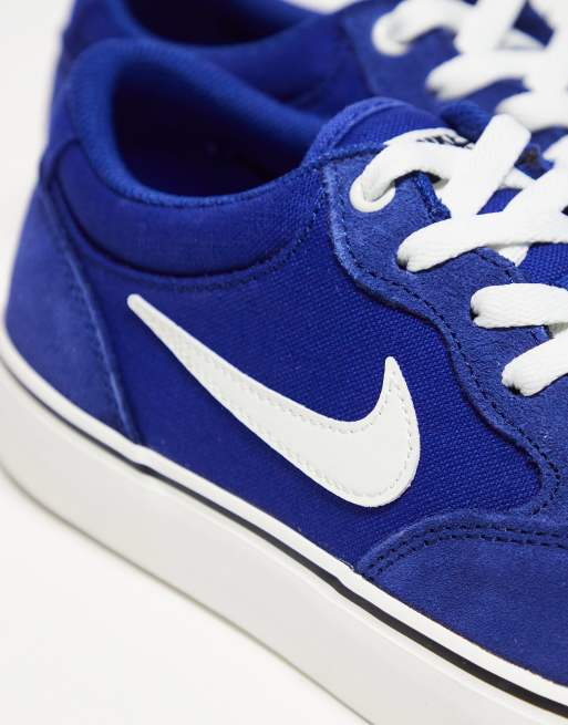 Nike SB Chron 2 canvas trainers in blue and white, 2 of 4