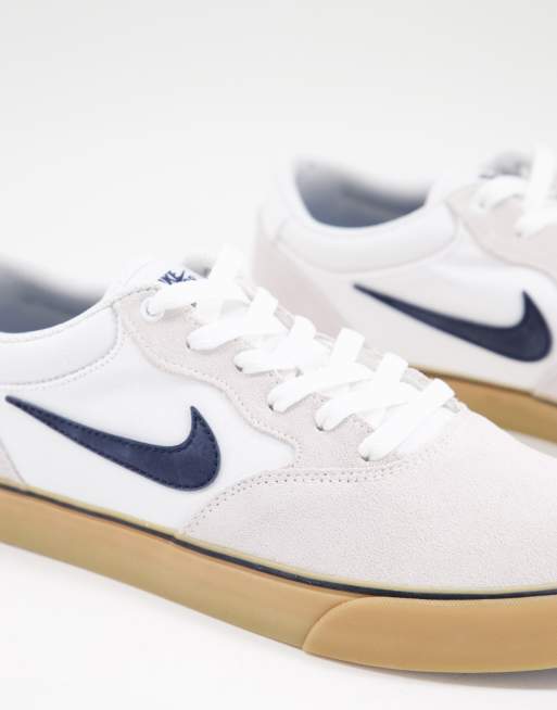 Nike sb chron in white with store gum sole