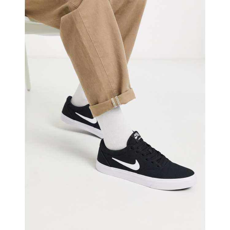 Nike cloth clearance sneakers