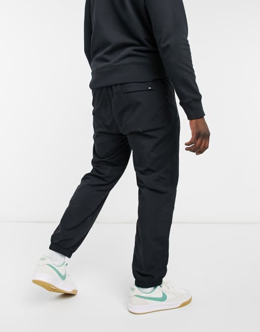 Nike sb cuffed online joggers