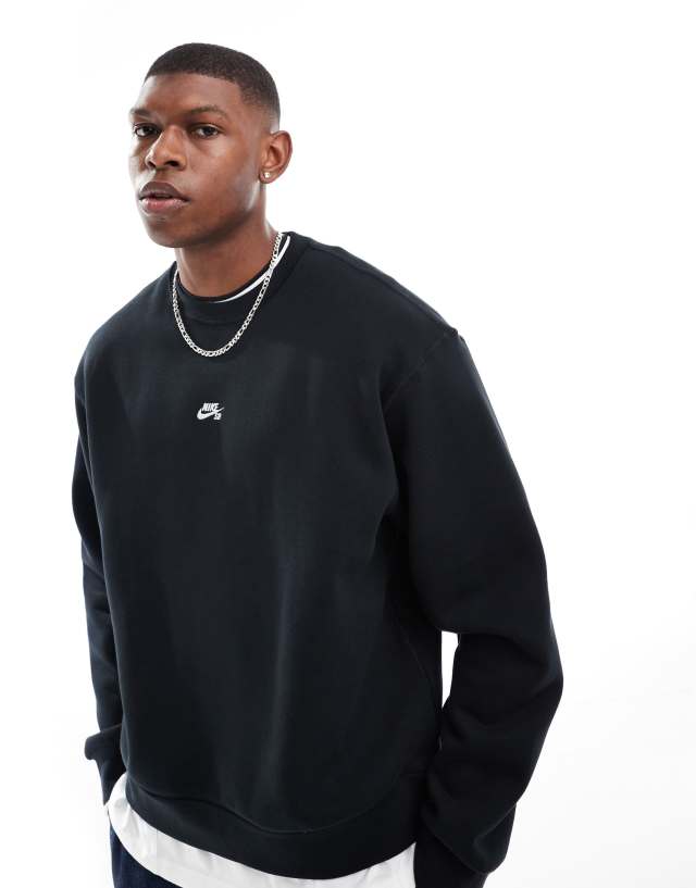 Nike SB - essential logo crew neck sweatshirt in black