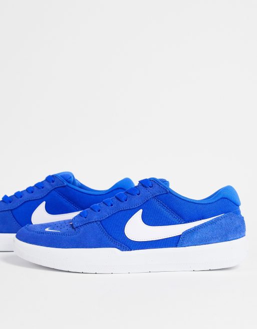 Nike – SB Force 58 – Blå och vita sneakers
