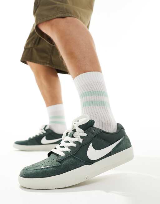 Nike trainers sb hotsell