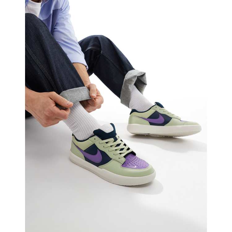 Nike SB Force 58 trainers in olive and purple