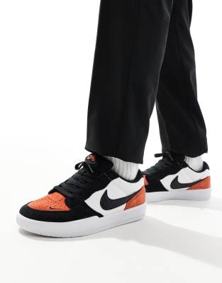 Nike SB Force trainers in white and clay - WHITE φωτογραφία