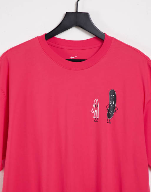 Friends store nike shirt