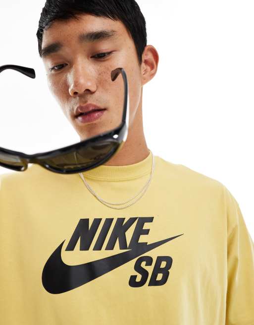 Nike SB – Gul t-shirt i unisex-modell med centrerad logga, 3 av 4