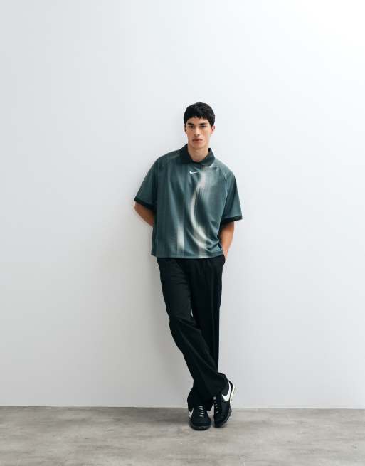 Nike SB jacquard woven replica soccer jersey in black | ASOS