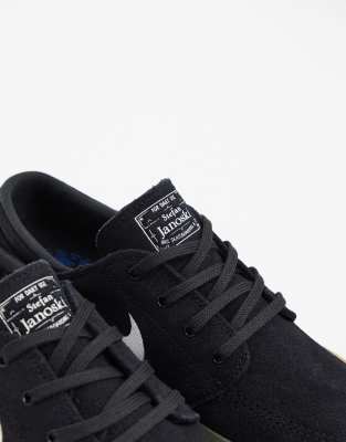 Nike SB Janoski Remastered suede sneakers in black and rubber sole