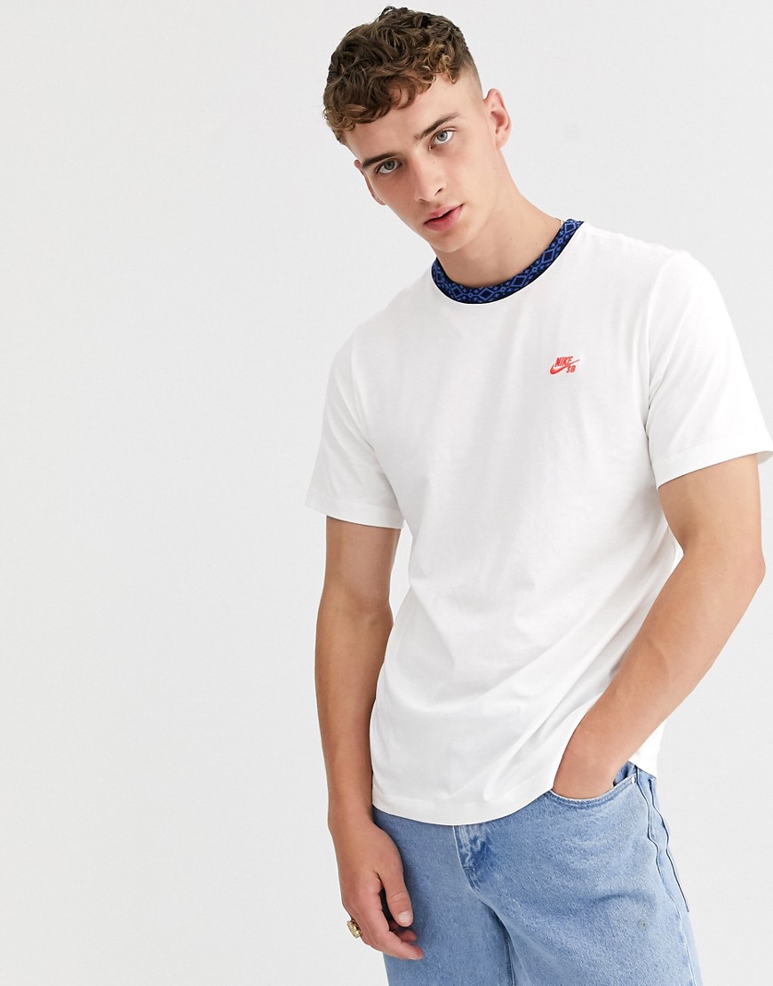 Nike SB - Nordic - T-shirt jacquard bianca con colletto a coste e logo ricamato-Bianco
