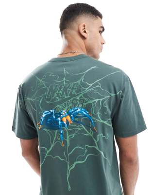 Nike SB Nike SB Spider graphic graphic t-shirt in dark green