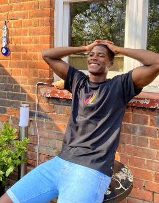 nike sb swoosh t shirt