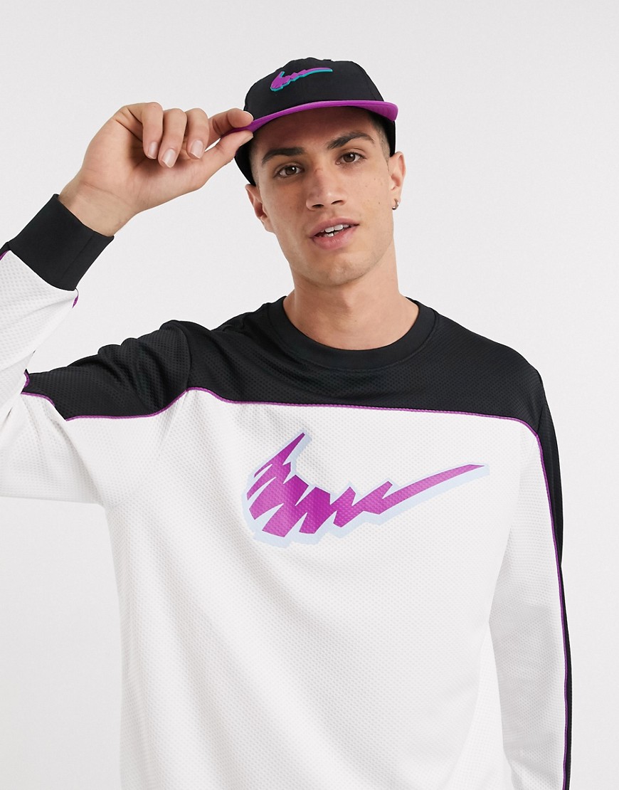 Nike SB - T-shirt met lange mouwen en logo in wit/zwart
