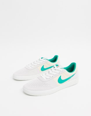 nike sb white & green team classic trainers