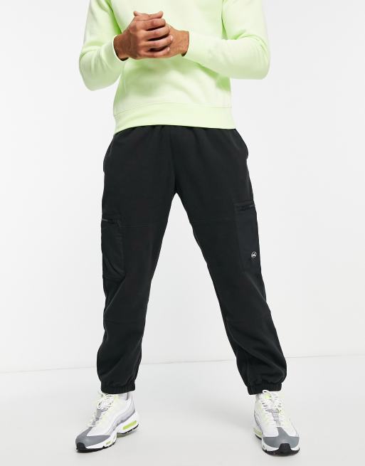 Nike sb fleece cargo pants new arrivals