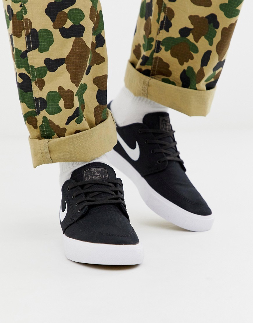 Nike SB Zoom - Janoski - Premium canvas sneakers in zwart/wit
