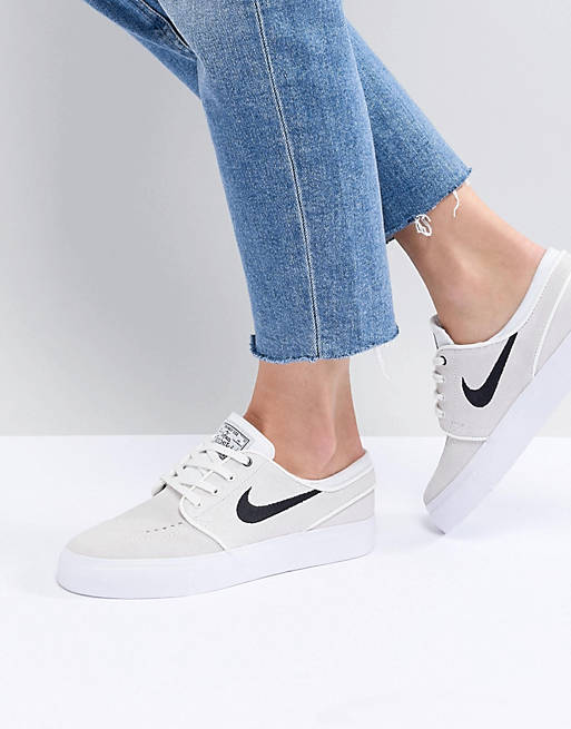 twist What's wrong And team Nike Sb Zoom Janoski Sneakers In White Suede | ASOS