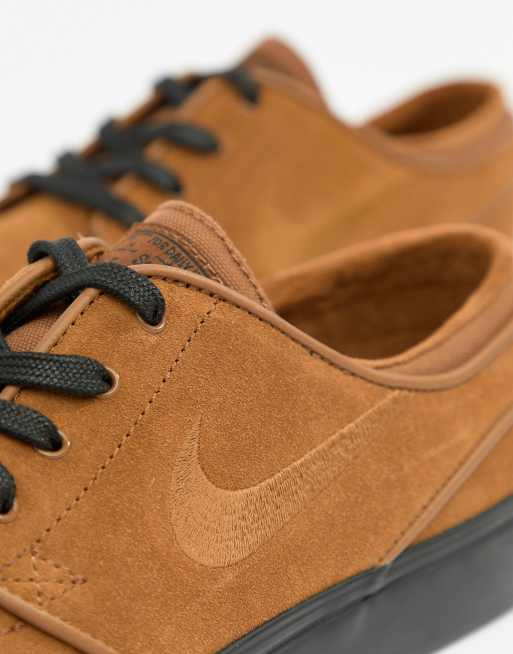 Nike daim marron sale