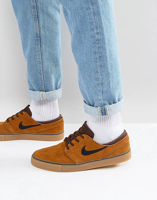 I wash my clothes to exile atmosphere Nike SB Zoom Stefan Janoski Gum Sole Trainers In Brown 333824-214 | ASOS