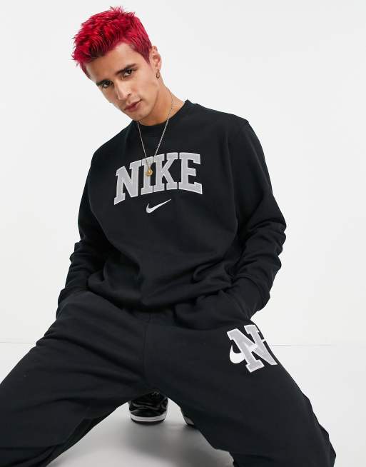 Nike Schweres Sweatshirt in Schwarz mit Retro Logo