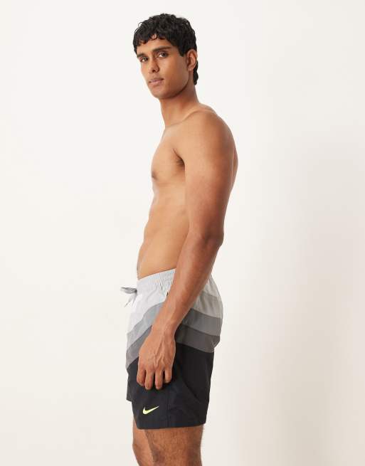 Nike - Short de bain 7 pouces style volley - Noir, 3 de 5