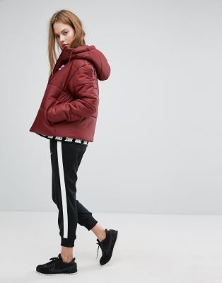 nike short padded jacket