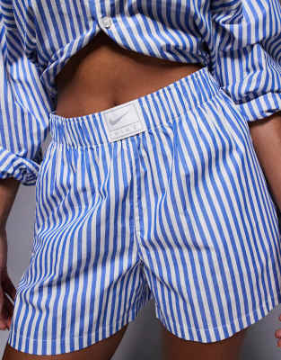 Nike - Short rayé en popeline - Bleu et blanc