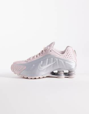 Nike - Shox R4 - Sneaker in Rosa und Grau-Rot
