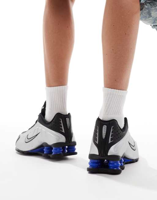 Nike Shox R4 sneakers in black and silver | ASOS