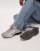 Thumbnail 1 van 5