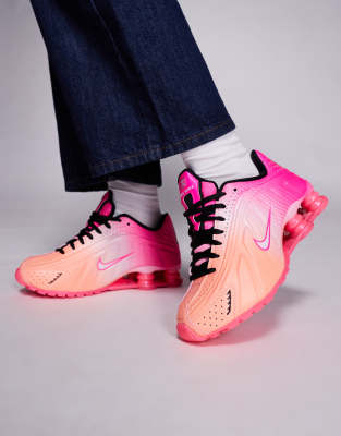 Nike Shox R4 Lace-up Fastening Sneakers In Pink